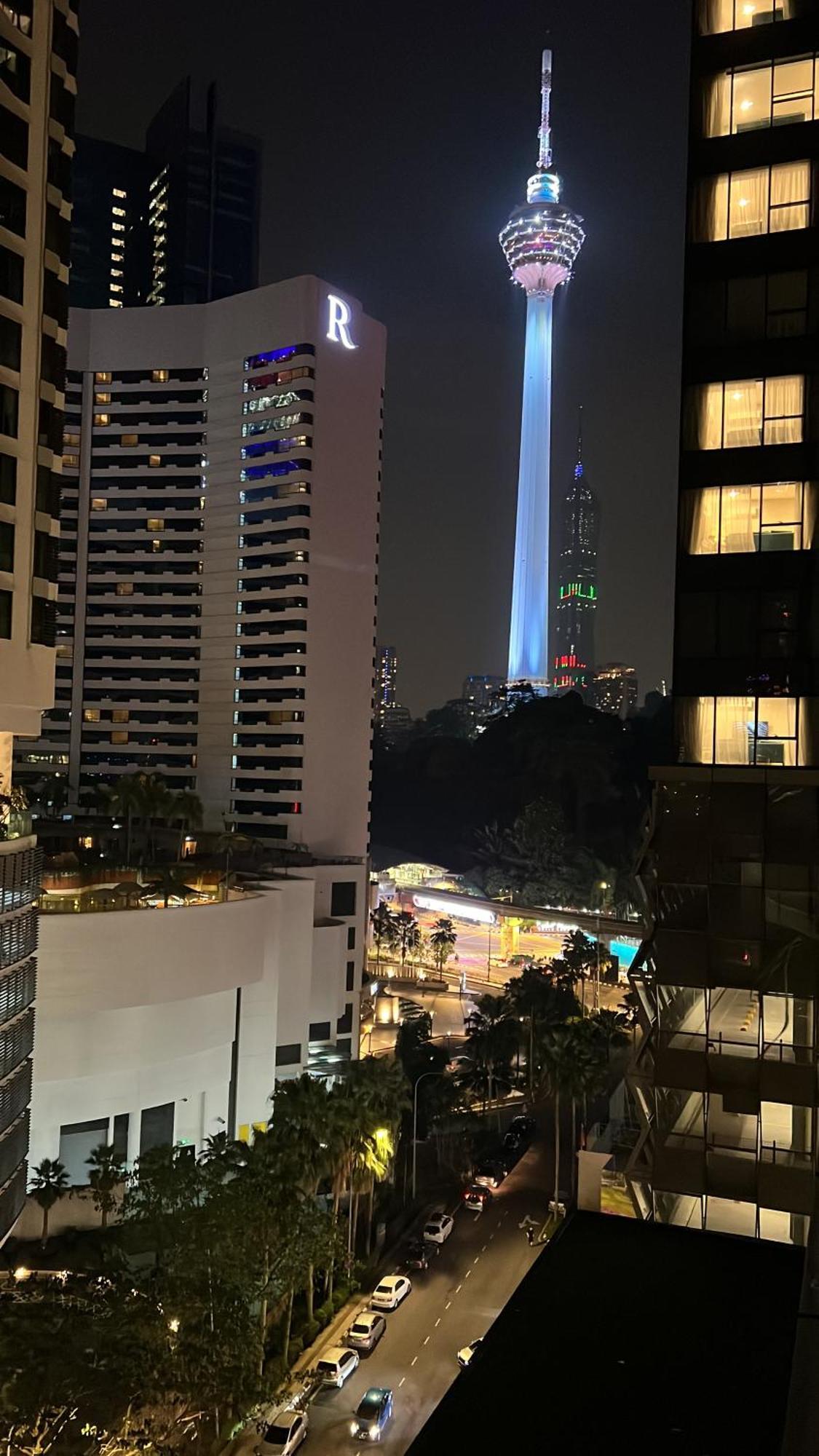 Summer Suites Klcc By Victorians Kuala Lumpur Esterno foto